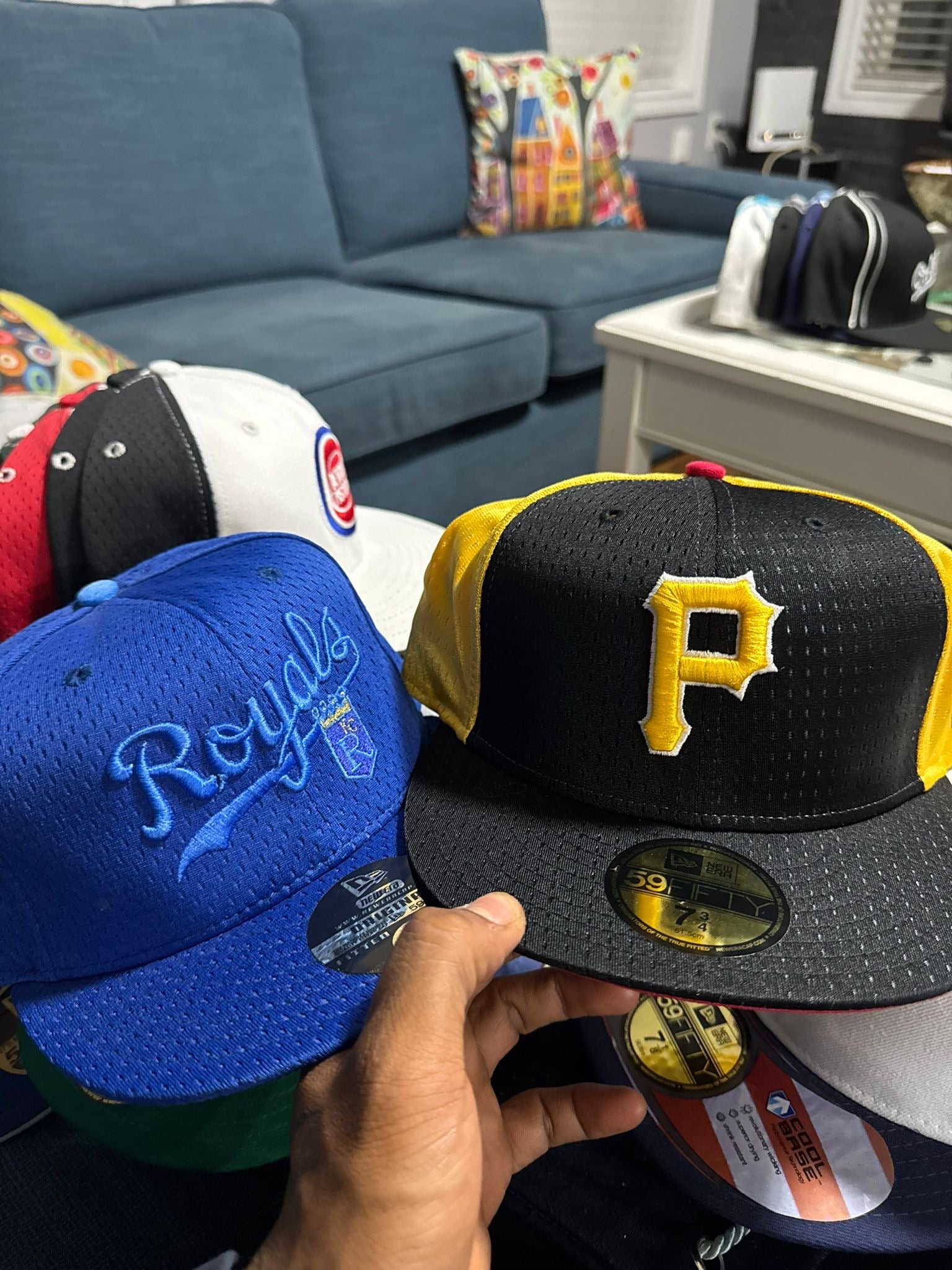 Boné New era R$ 100,00 (40%OFF)